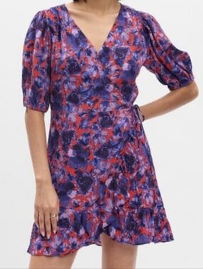 GAP Purple & Red Abstract Floral Short Sleeve Mini Wrap Dress